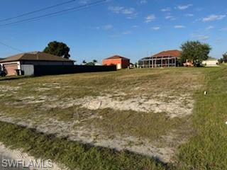 Property Photo: 1318 NE 1st Ave FL 33909