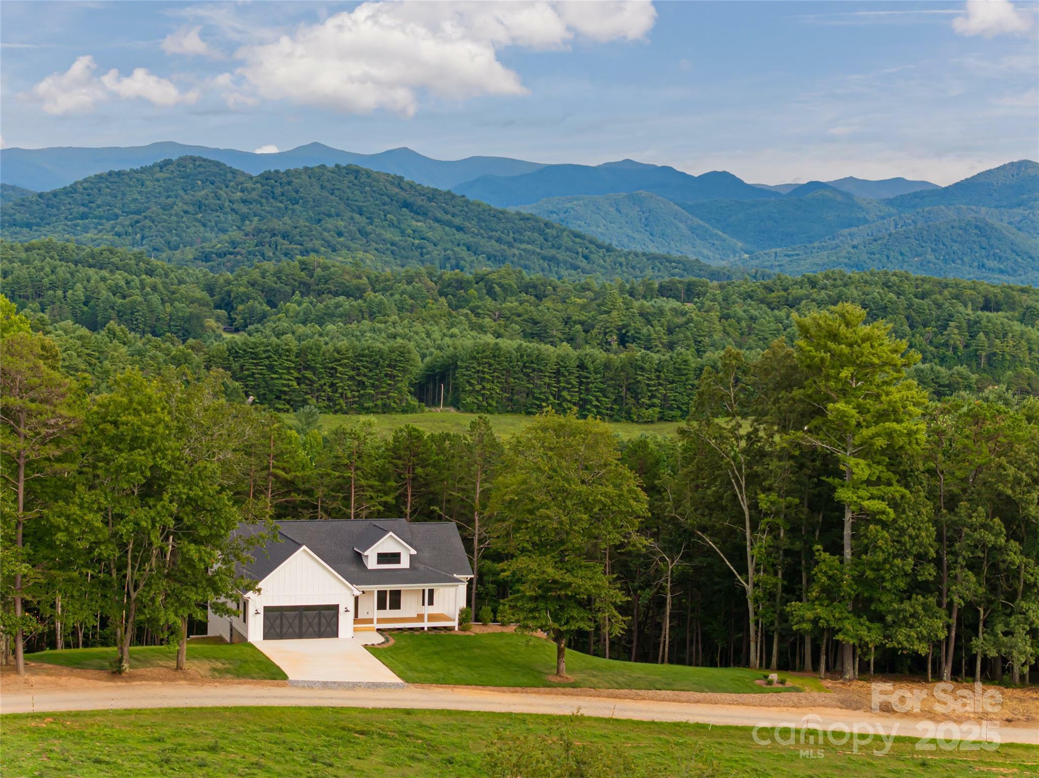 168 Country Drive  Mars Hill NC 28754 photo