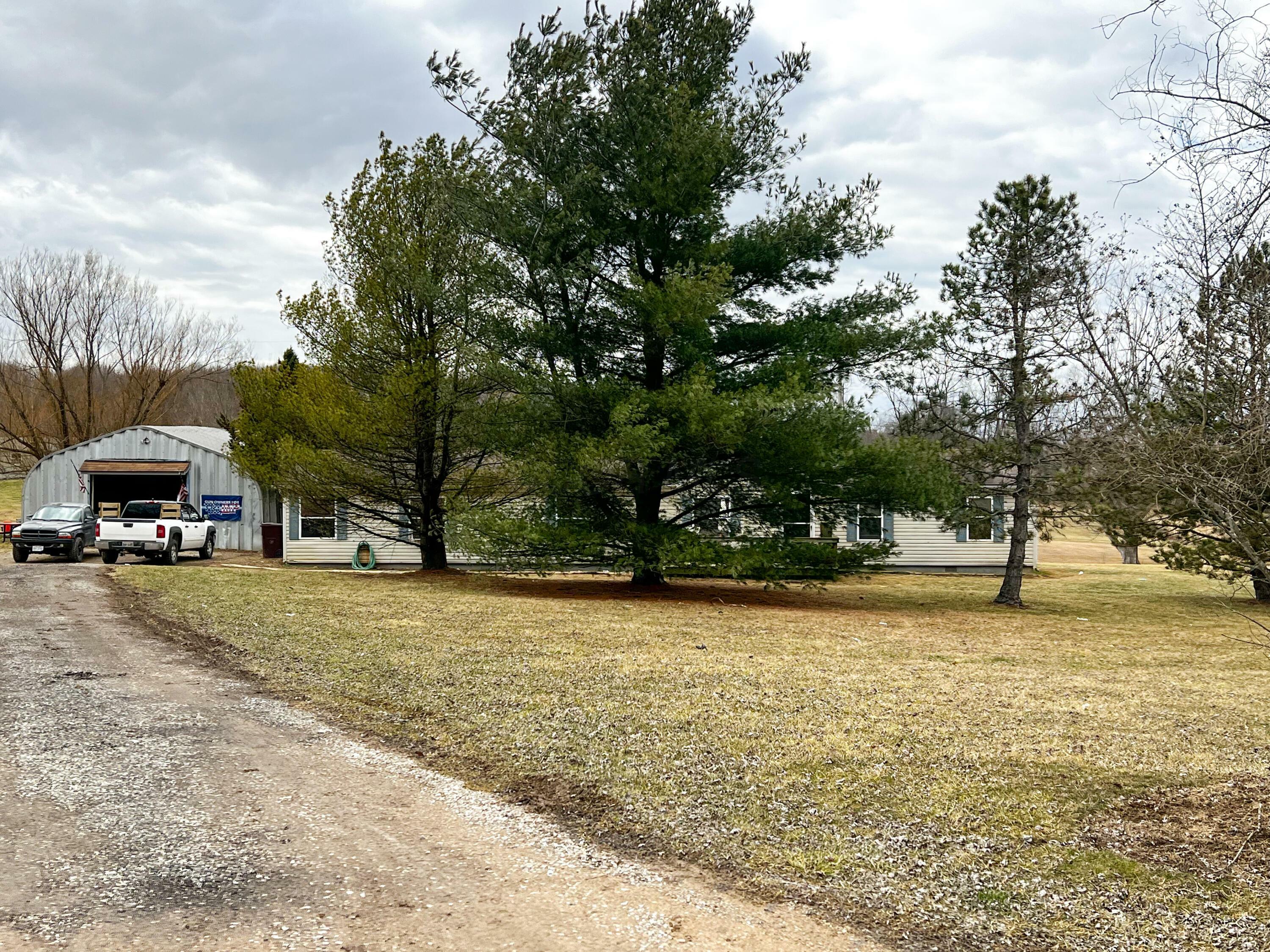 11768 Rankin Road  Mount Perry OH 43760 photo