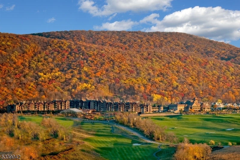 Property Photo: 3 Wild Turkey Way Unit 324 NJ 07419