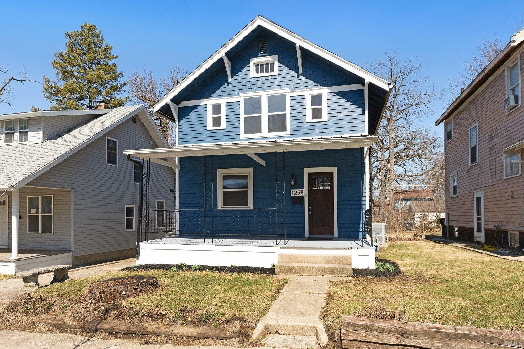 Property Photo: 1238 Kinsmoor Avenue IN 46807