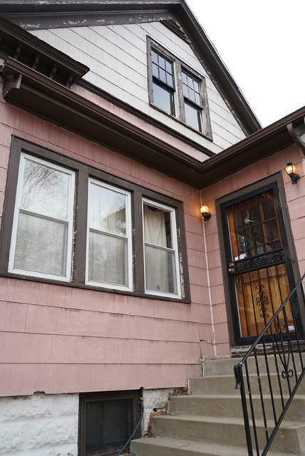 Property Photo: 1035 S 33rd St WI 53215
