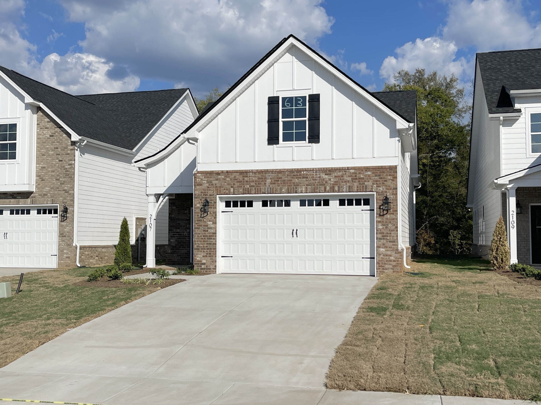 Property Photo:  2189 Barringer Ln  TN 37128 