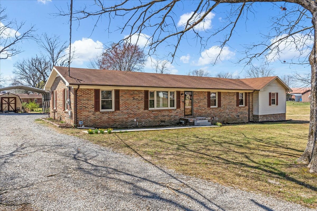 Property Photo: 499 Ridgewood Dr TN 37355