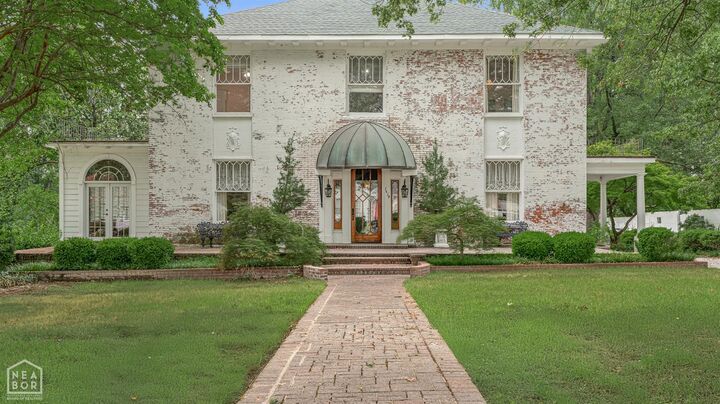 Property Photo: 1419 S Main Street AR 72401
