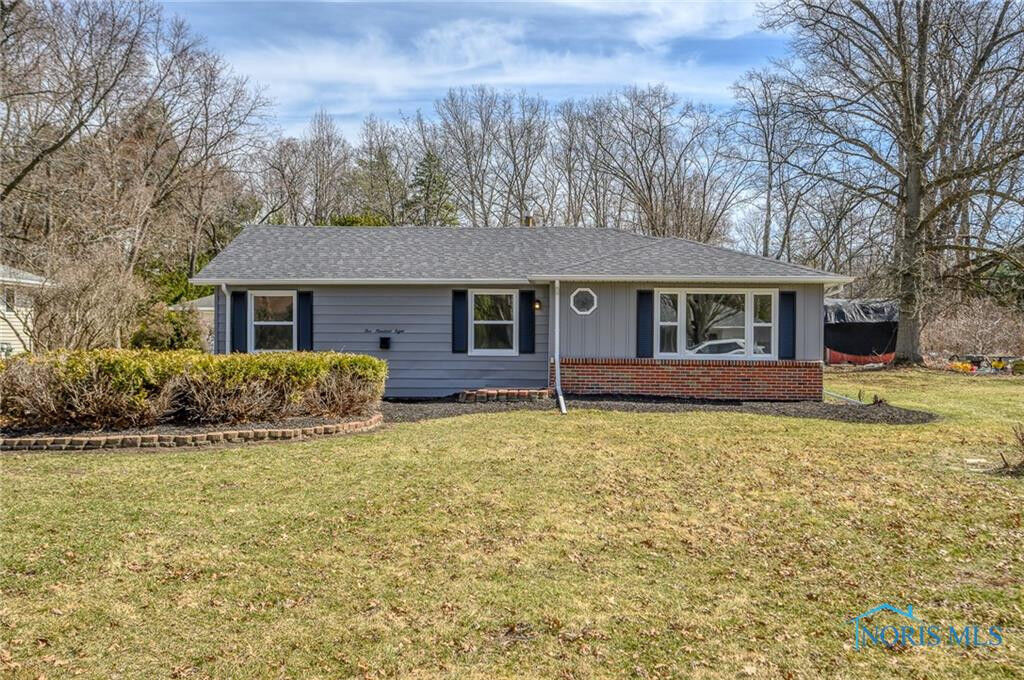 Property Photo: 508 Rochelle Road OH 43615