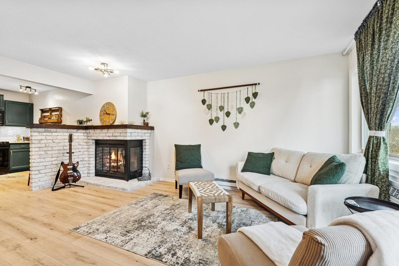 Property Photo:  2230 Ridge Drive 15  MN 55416 