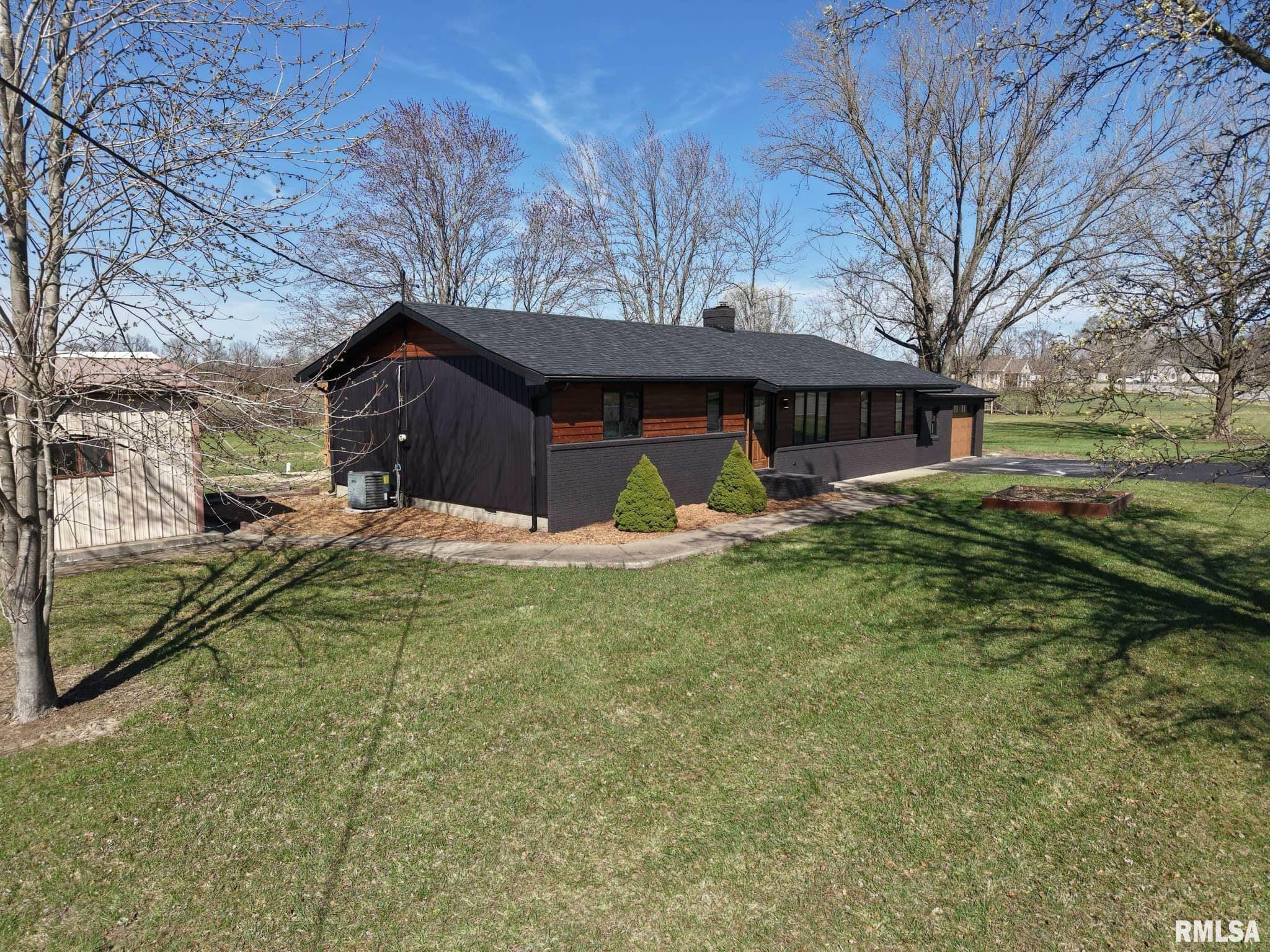 Property Photo: 15563 State Highway 149 Highway IL 62896