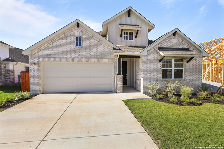 Property Photo:  293 Ainslie St W  TX 78009 