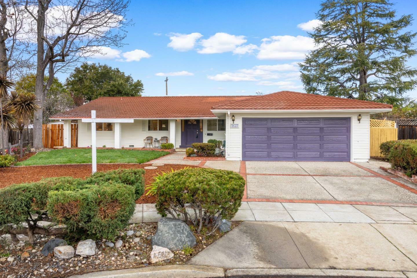 1637 Kitchener Drive  Sunnyvale CA 94087 photo