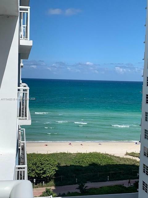 Property Photo:  6969 Collins Ave Unit #906  FL 33141 