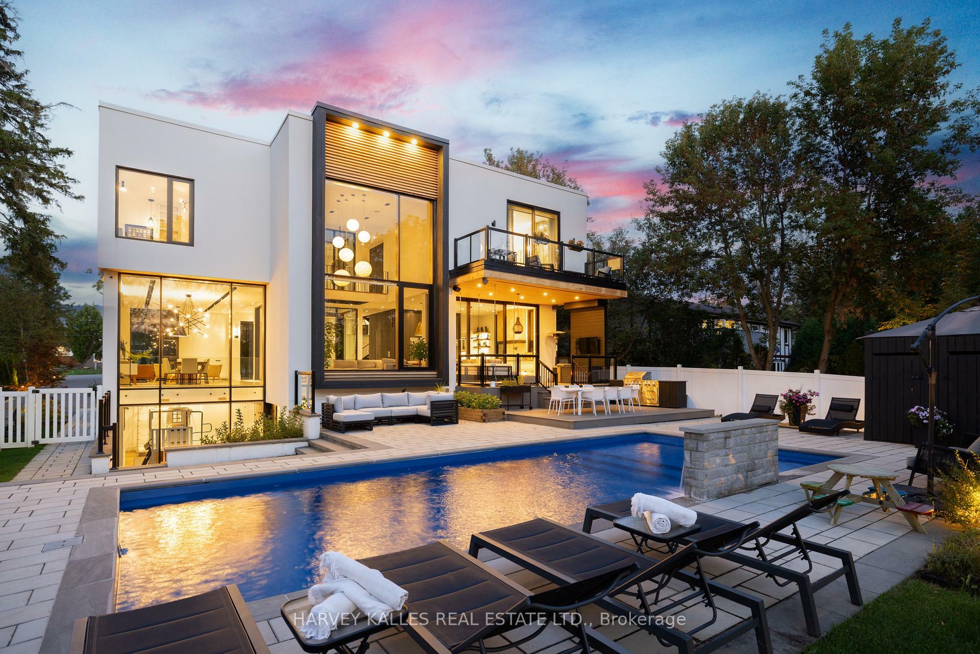 Property Photo: 14634 Woodbine Avenue ON L4A 2K9