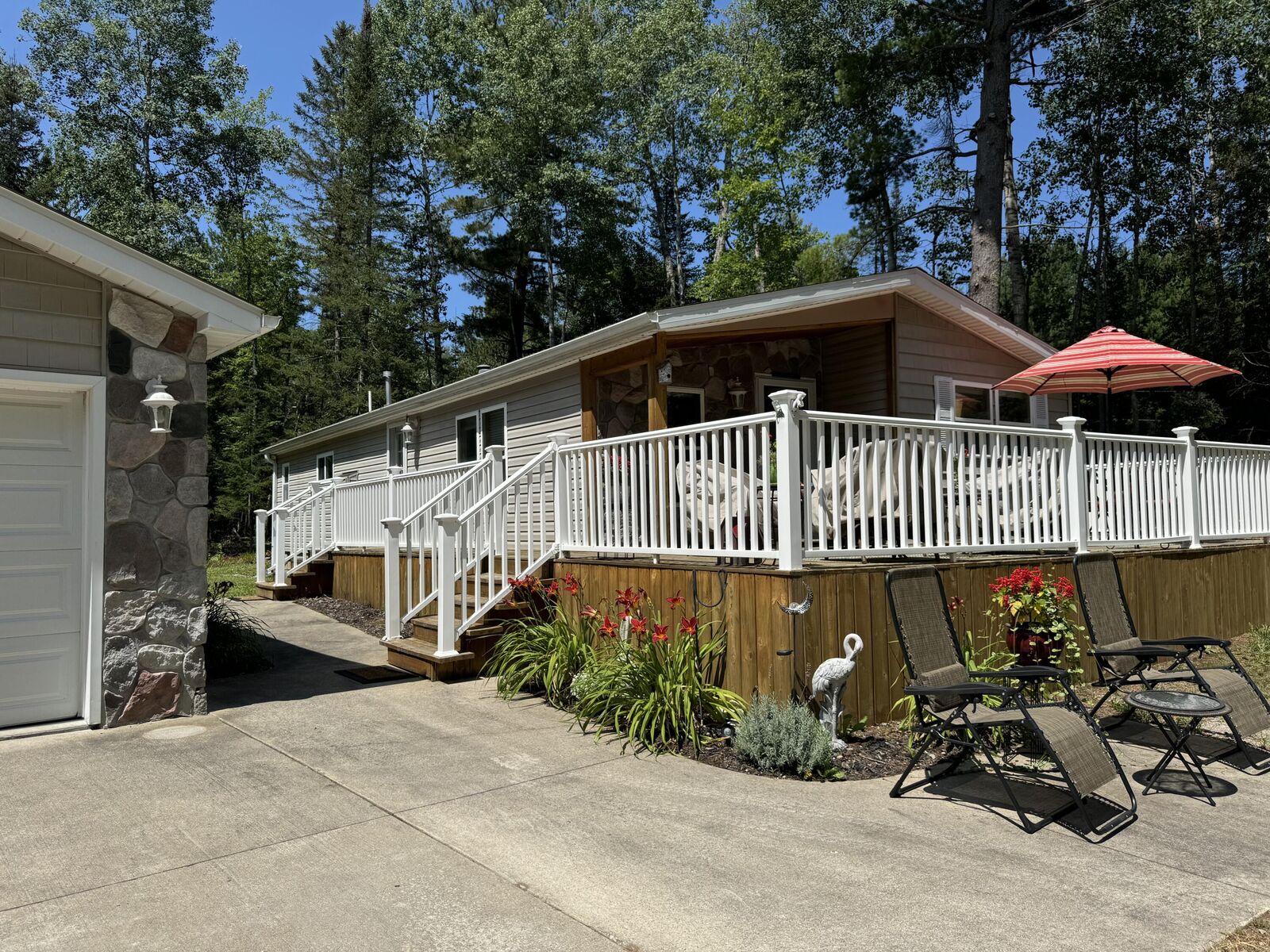 Property Photo: 2943 Gaynor Road MI 49721