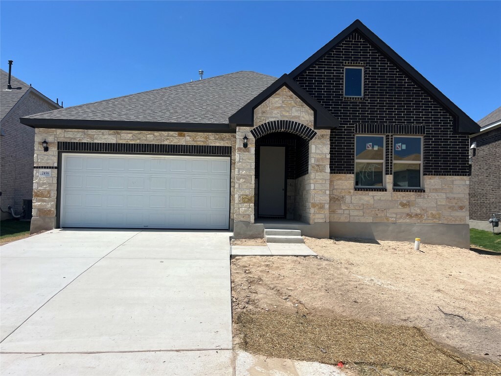 Property Photo: 2456 Walking Y Road TX 78633