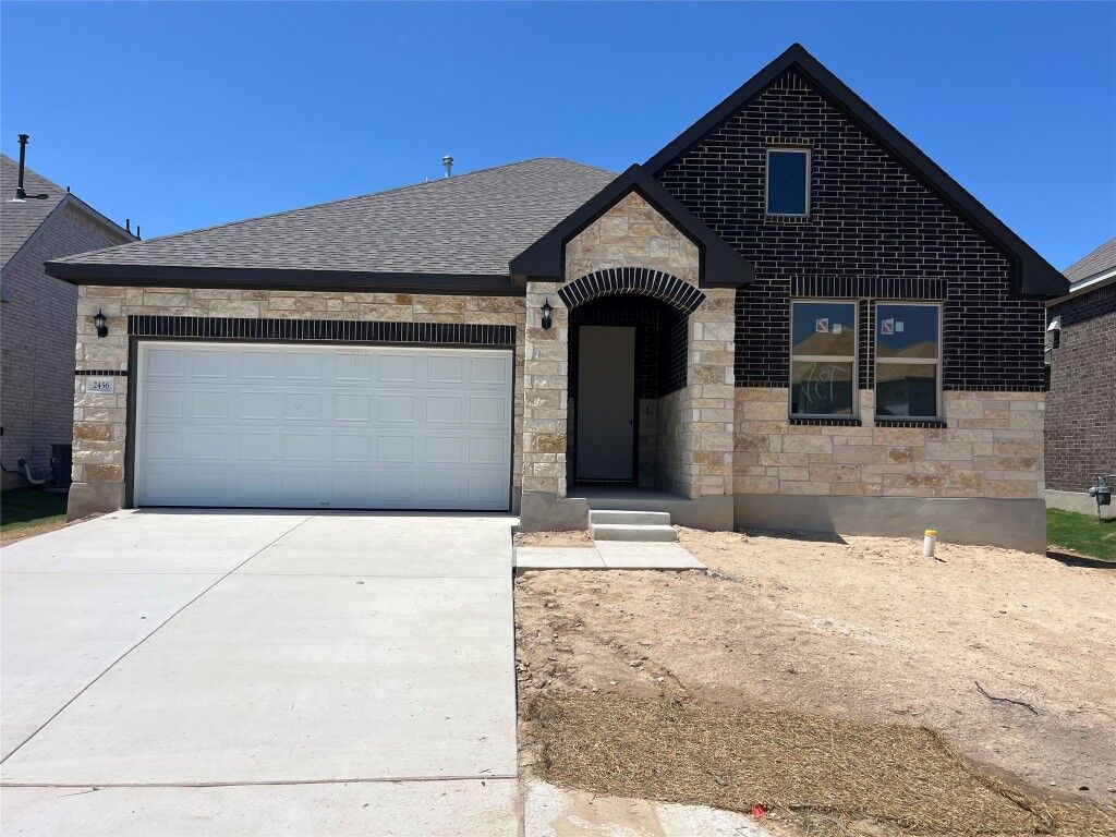 Property Photo:  2456 Walking Y Road  TX 78633 
