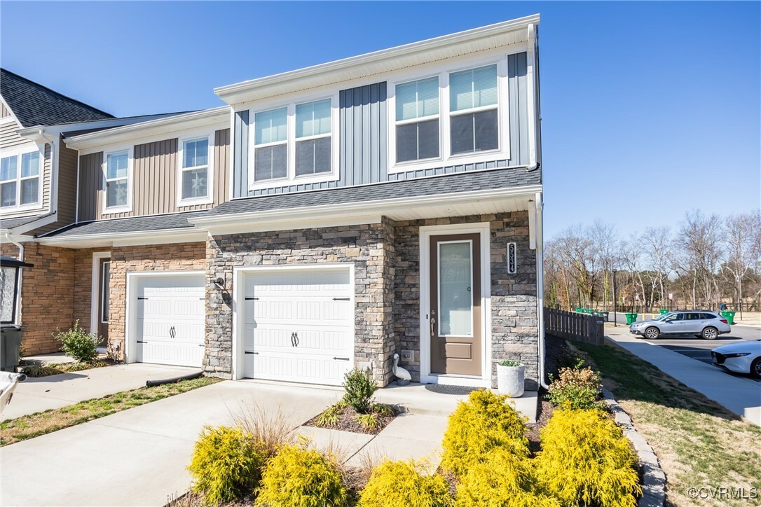 Property Photo: 5534 Wenrich Drive VA 23227