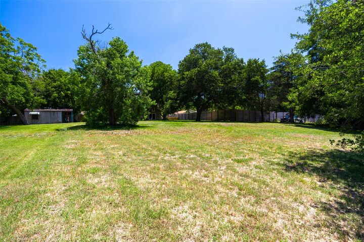 Property Photo:  Tbd Crockett Street  TX 77833 