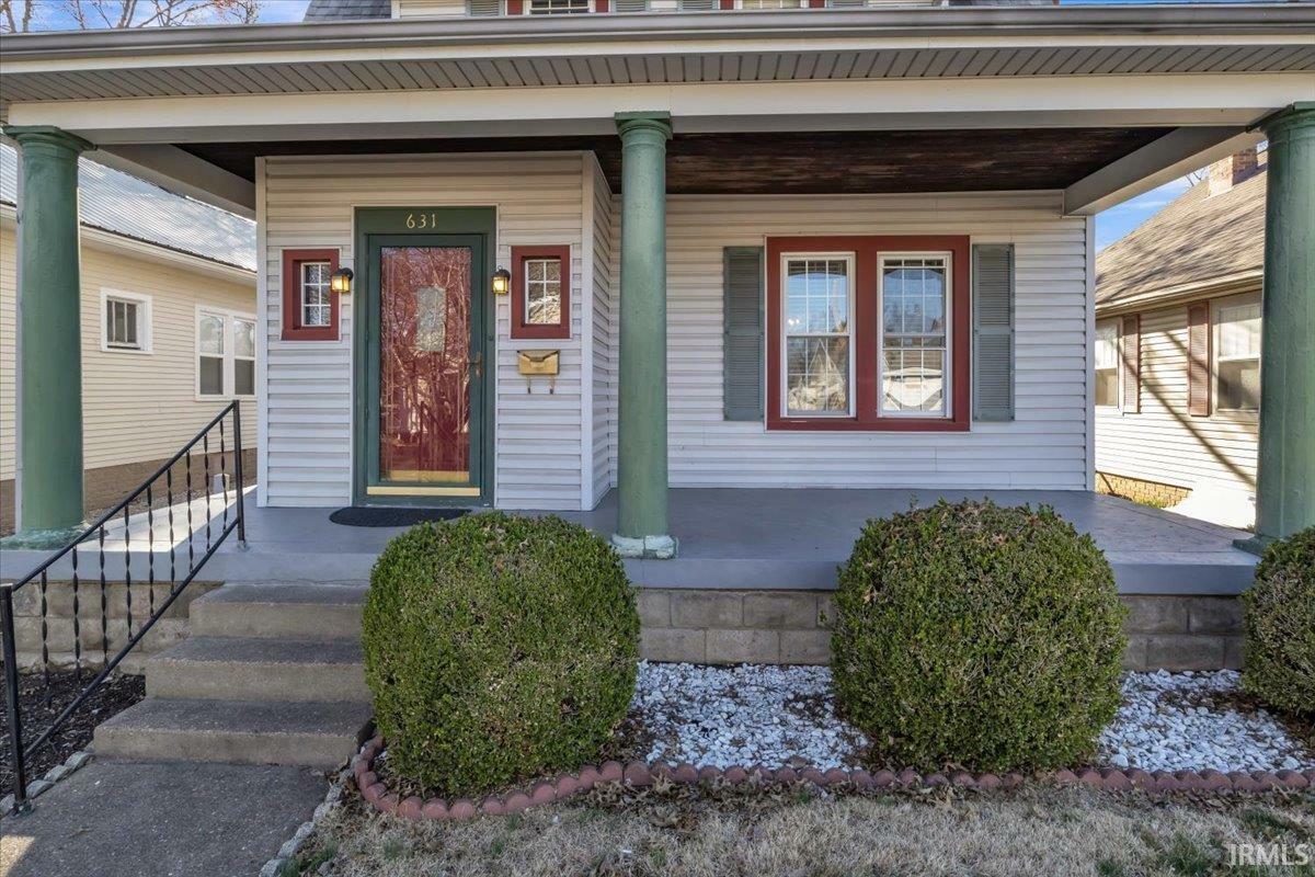 Property Photo: 631 S Rotherwood Avenue IN 47714