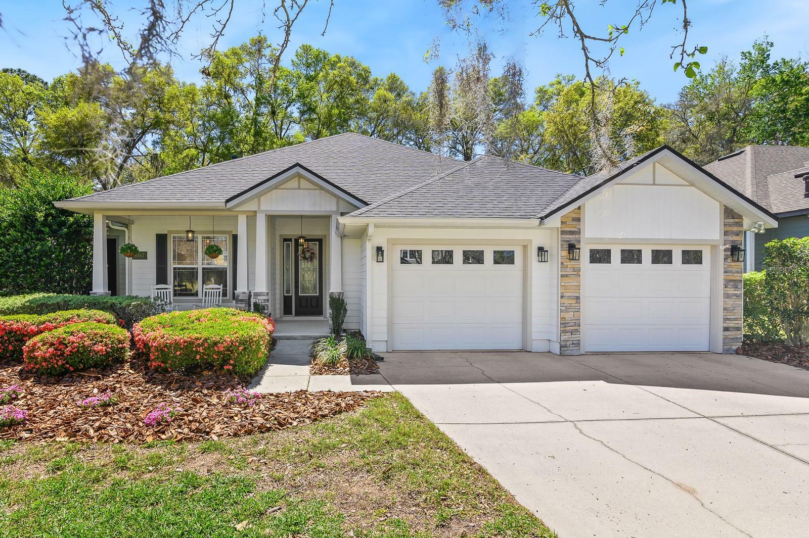 Property Photo: 8467 SW 80th Place FL 32608