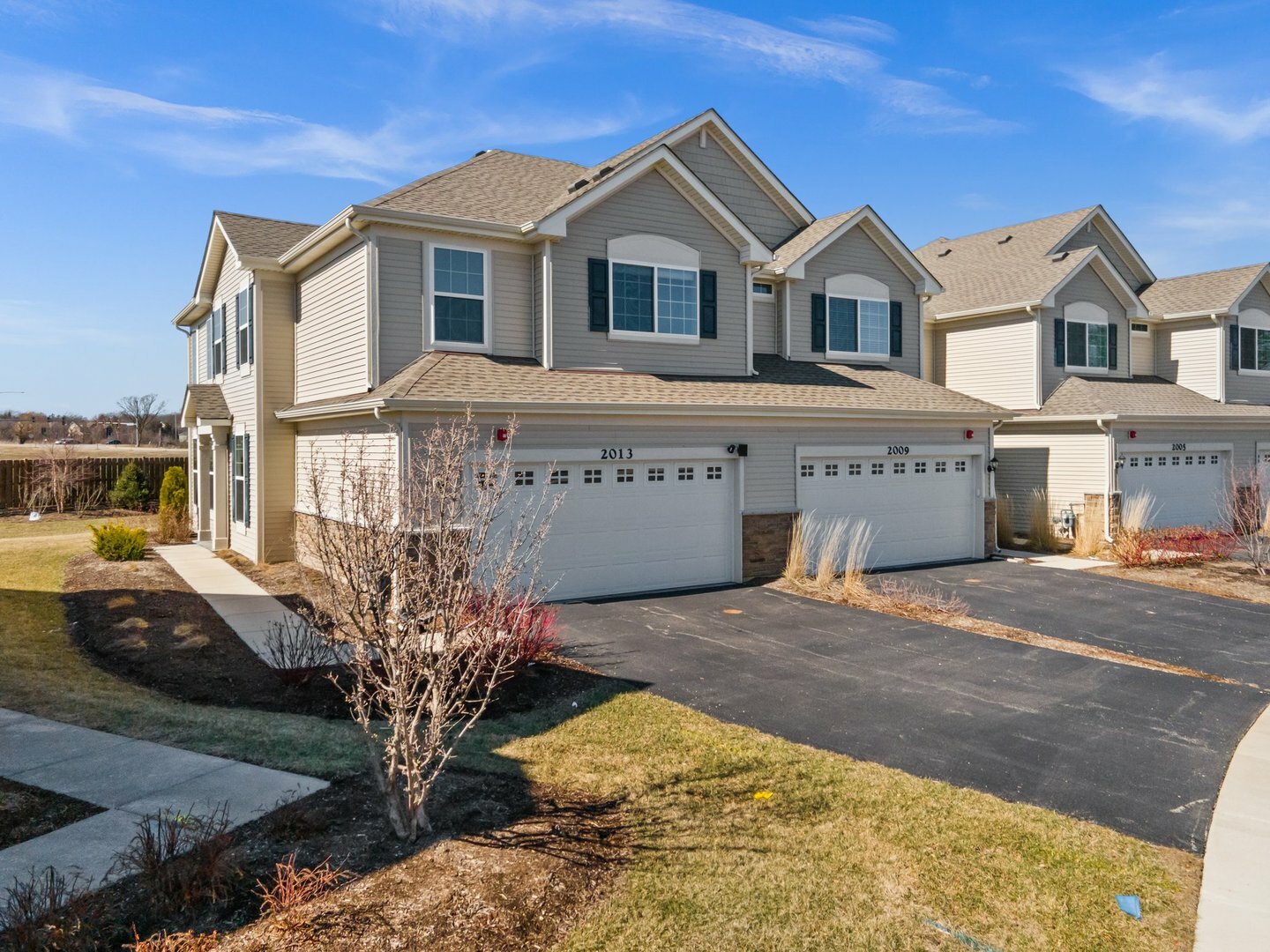 2013 Stuttle Road  Batavia IL 60510 photo