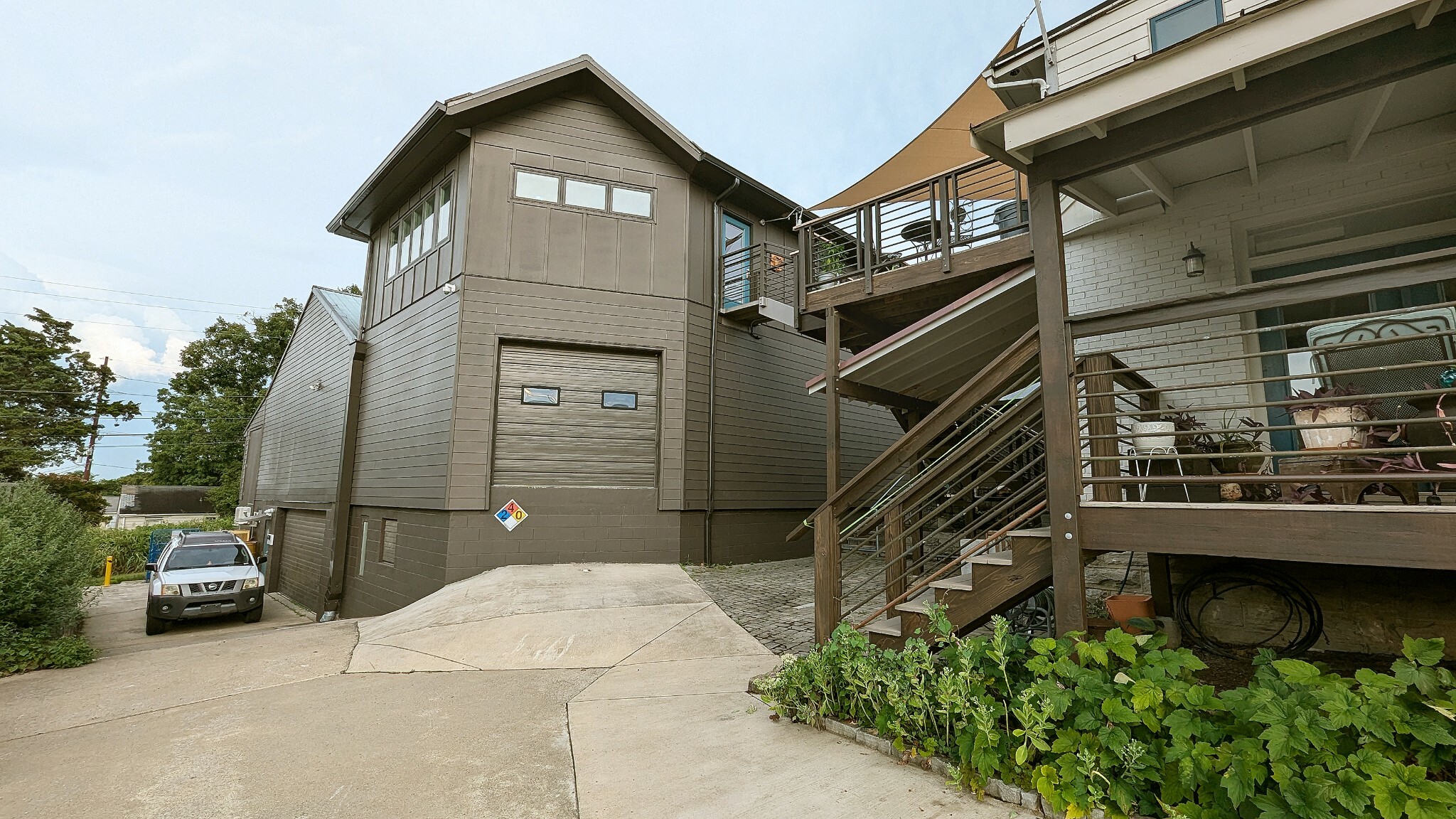 Property Photo: 2606 Westwood Dr TN 37204