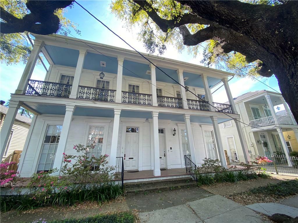 Property Photo: 932 Washington Avenue C LA 70130