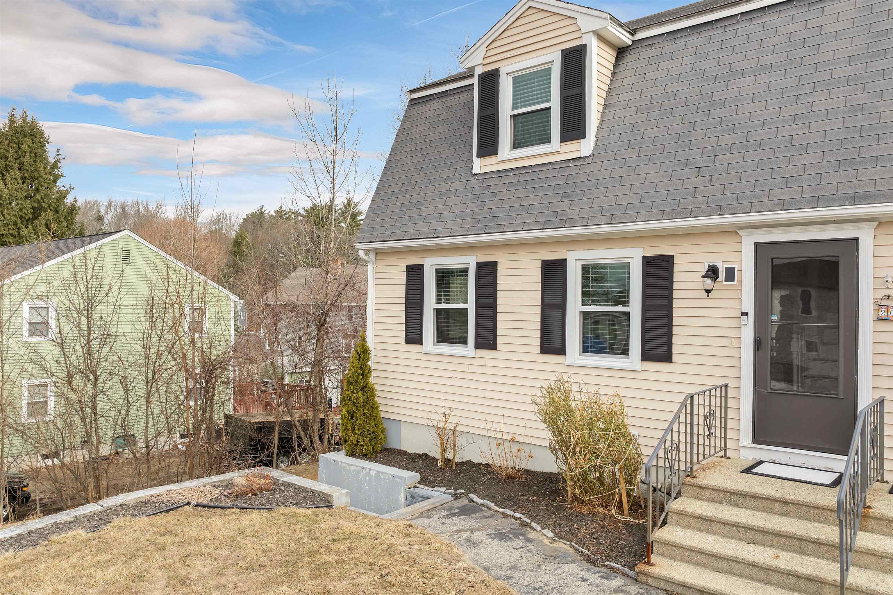 Property Photo: 20L Brian Avenue NH 03038