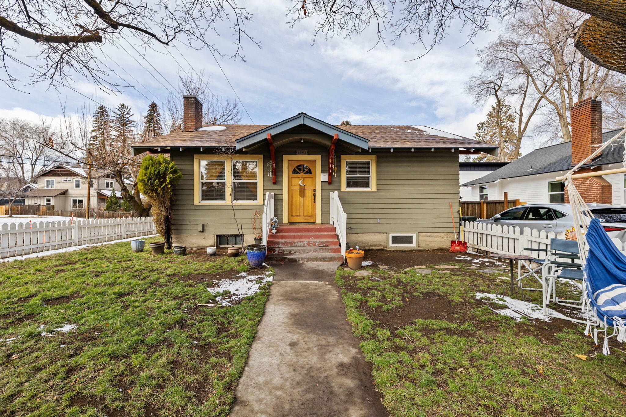 Property Photo: 1603 NW 2nd Street OR 97703