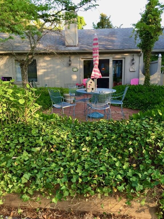 Property Photo: 7 Woodvale Ln MA 02632