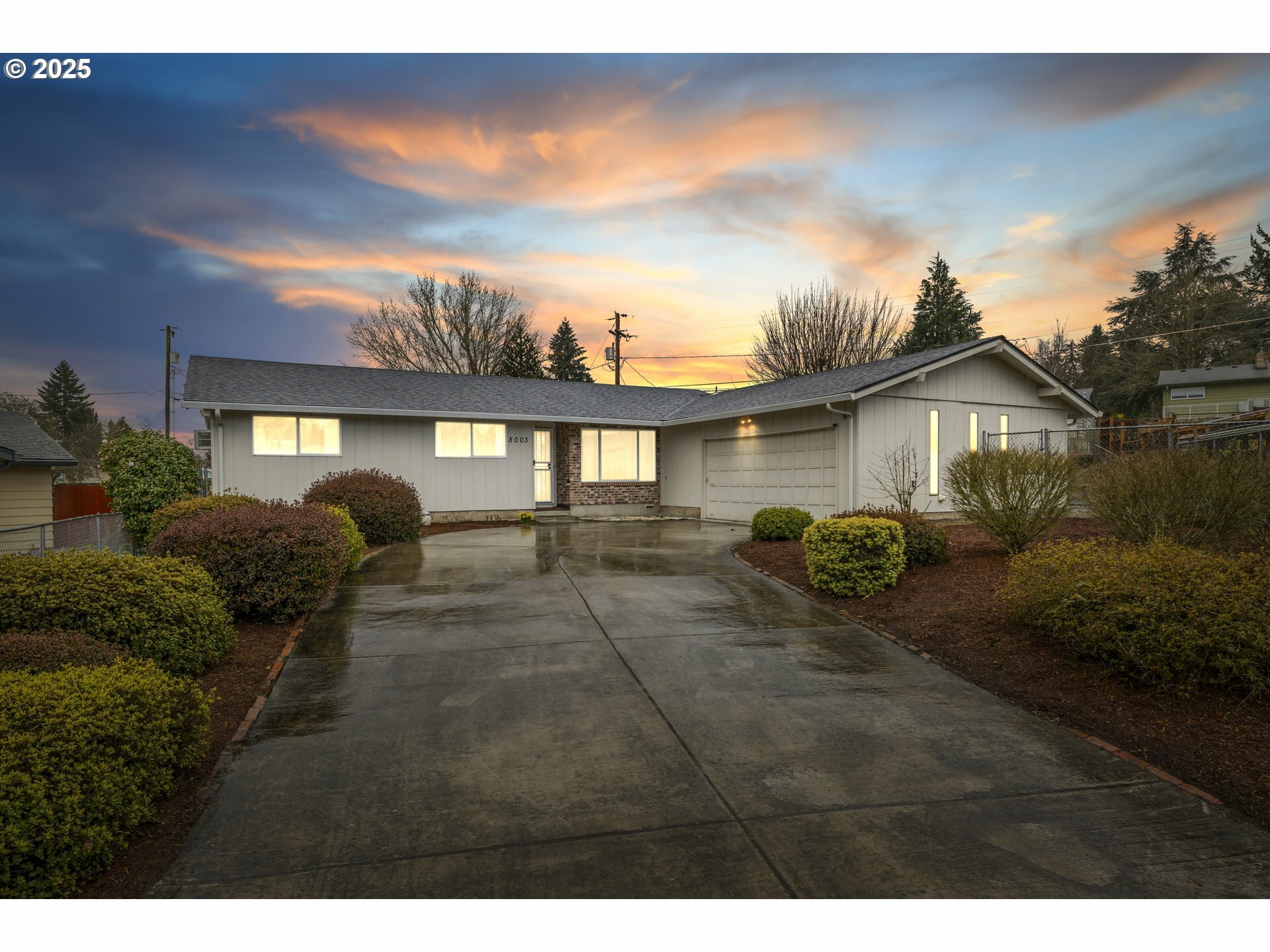 8003 NW Old Orchard Dr  Vancouver WA 98665 photo