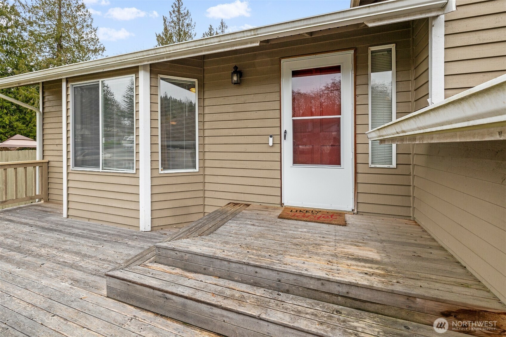 Property Photo: 14610 Kestrel Place NE WA 98370