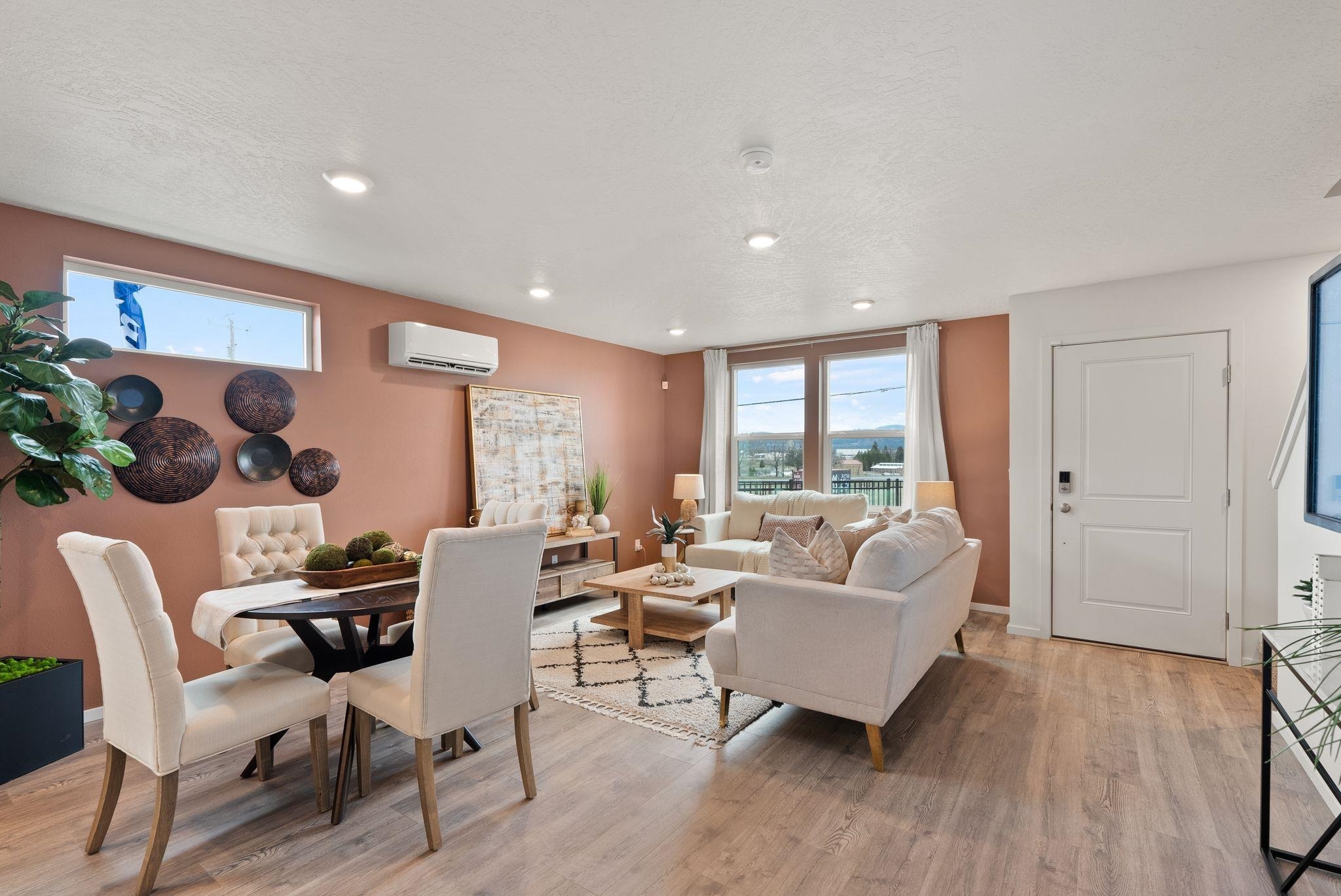 Property Photo: 5219 E Frederick Ave WA 99217