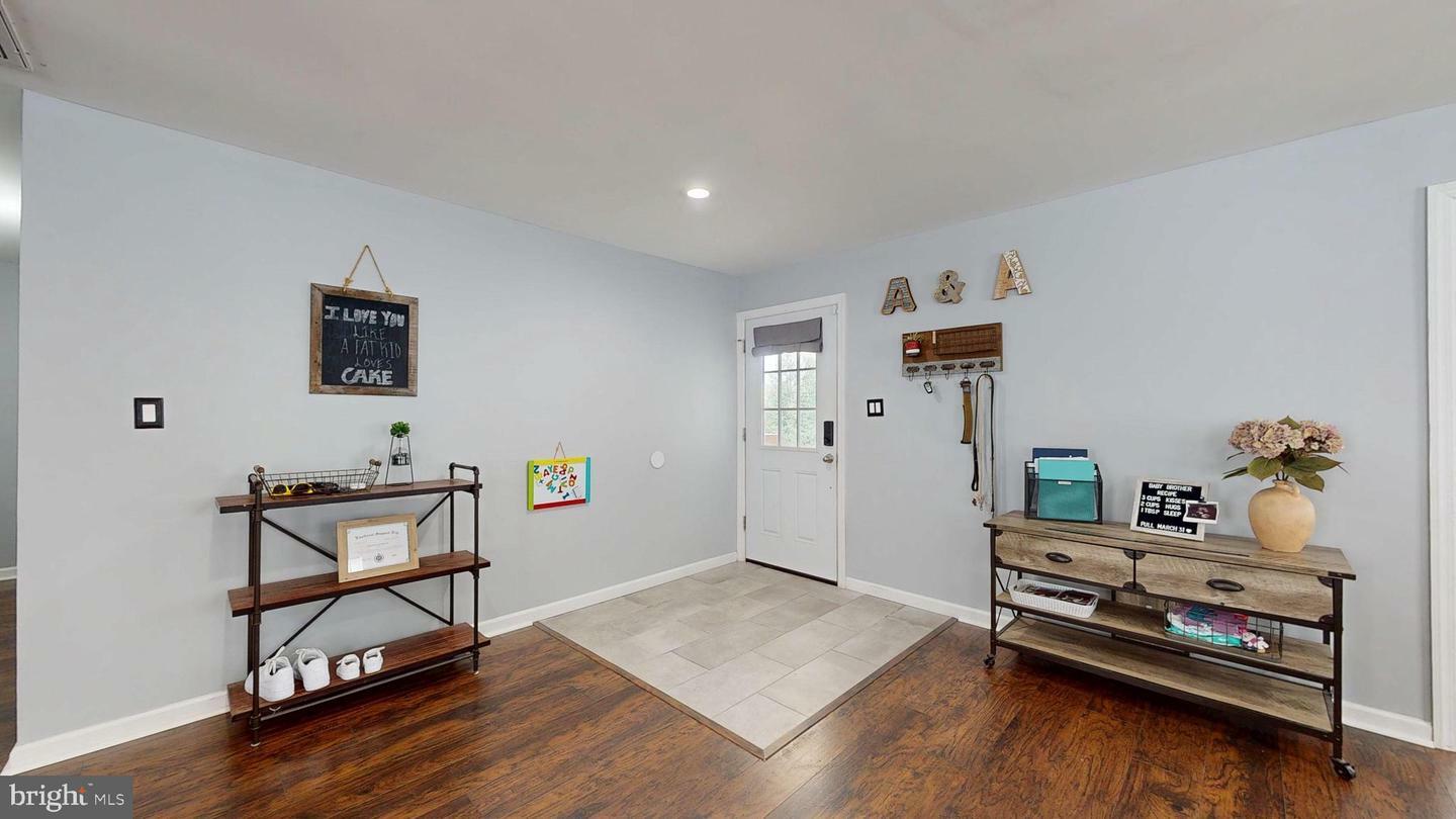 Property Photo: 35 Globe Lane NJ 08046