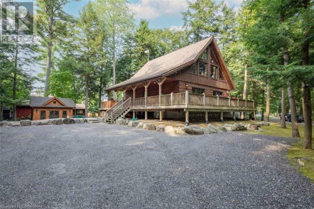 Property Photo: 122 Greenpoint Road ON L9M 0M7