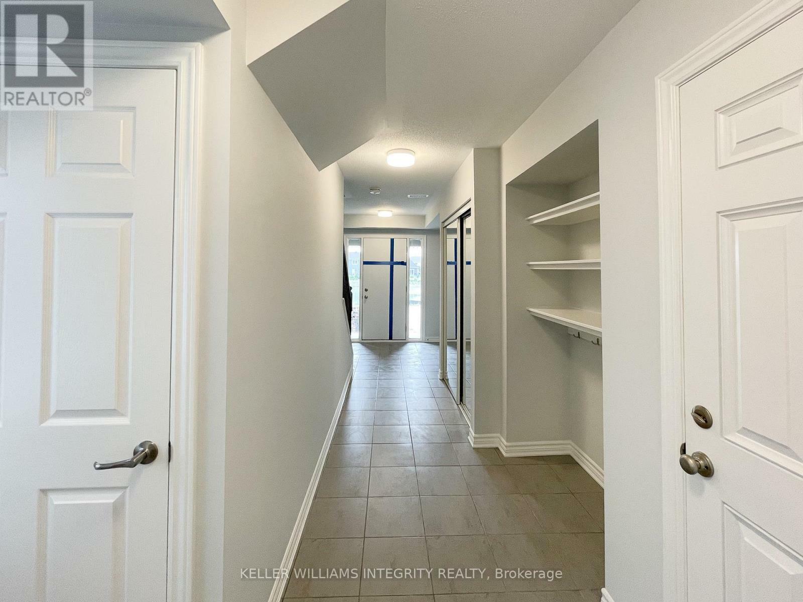 Property Photo: 610 Damson Gardens Grove ON K2J 7C8