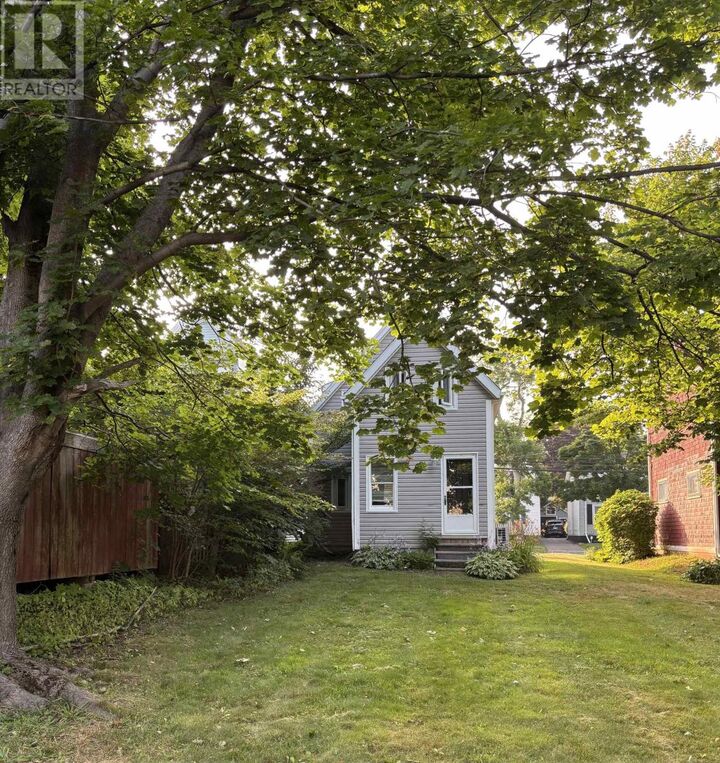 Property Photo: 258 Fitzroy Street PE C1A 1S9
