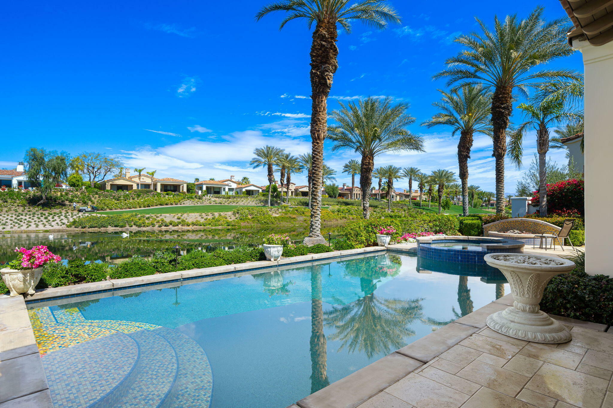Property Photo: 76266 Via Firenze CA 92210