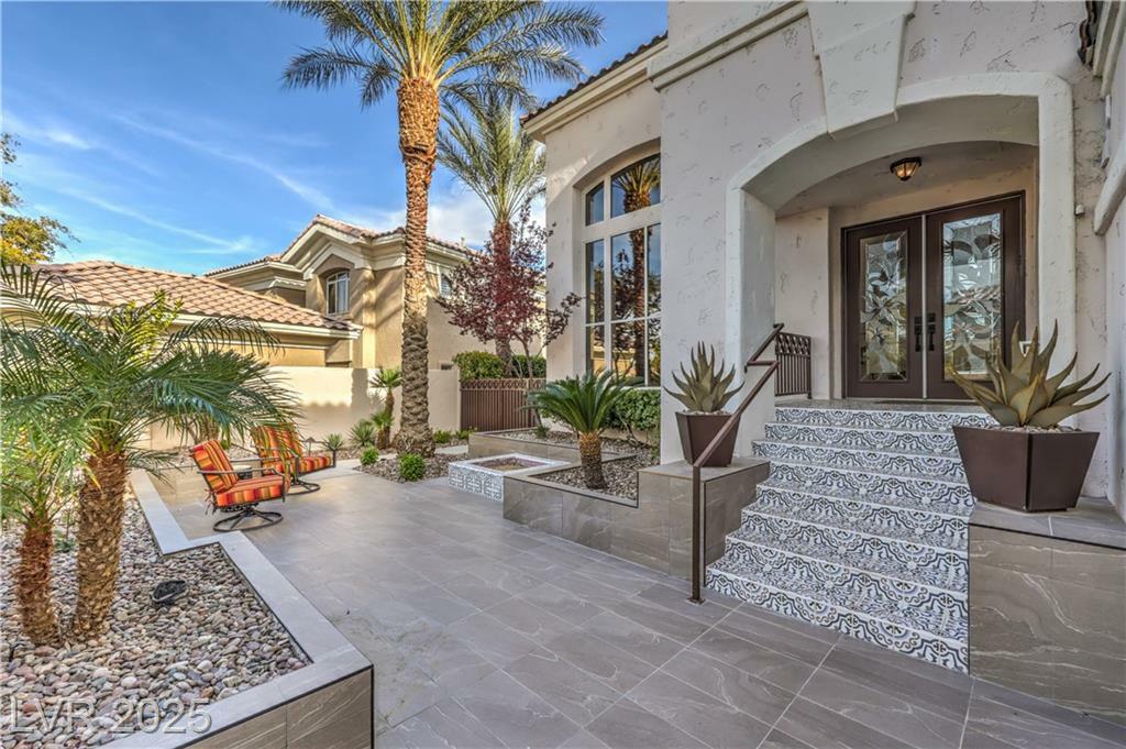 Property Photo: 1912 Glenview Drive NV 89134