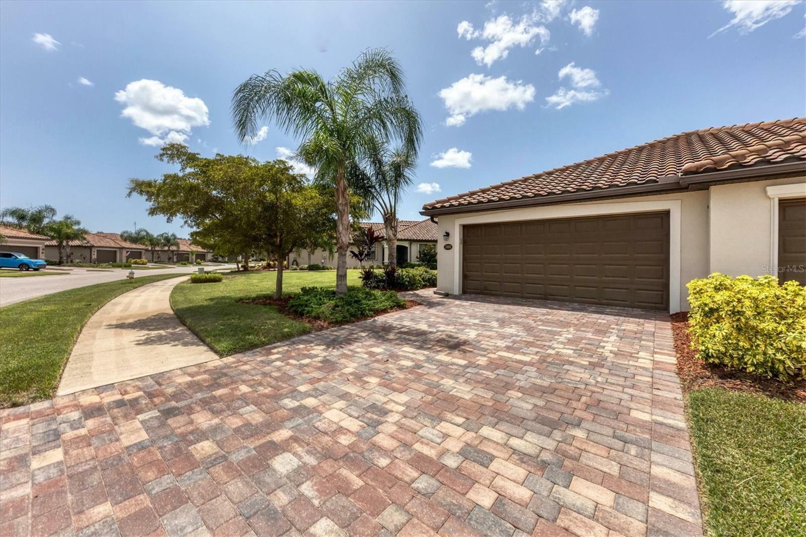 Property Photo:  19993 Benissimo Drive  FL 34293 