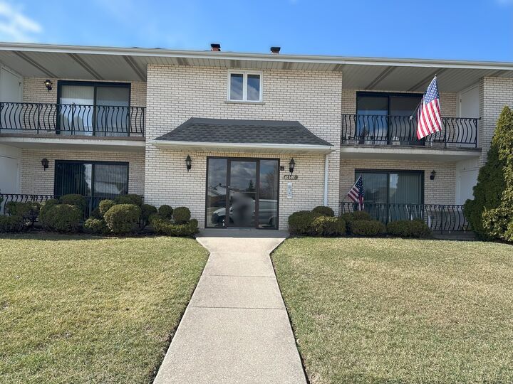 16518 Crescent Avenue 1N  Tinley Park IL 60477 photo