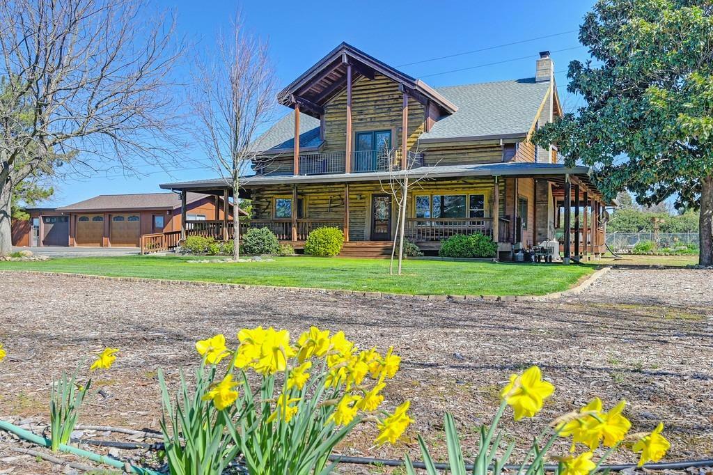 Property Photo: 3506 Vineyard Road CA 95747