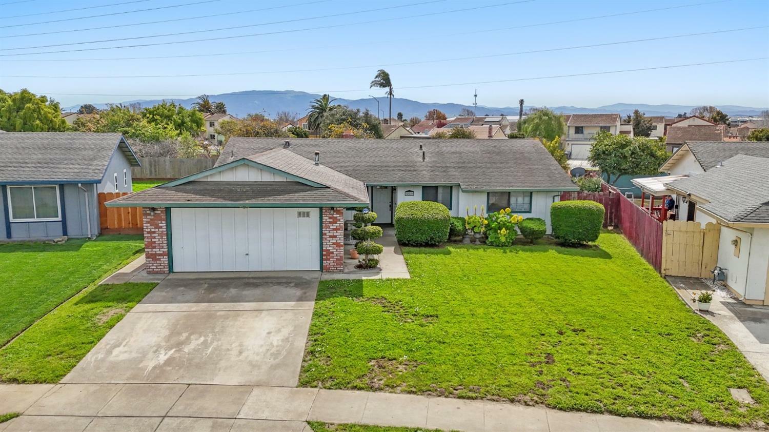 Property Photo: 820 Van Ness Court CA 93907