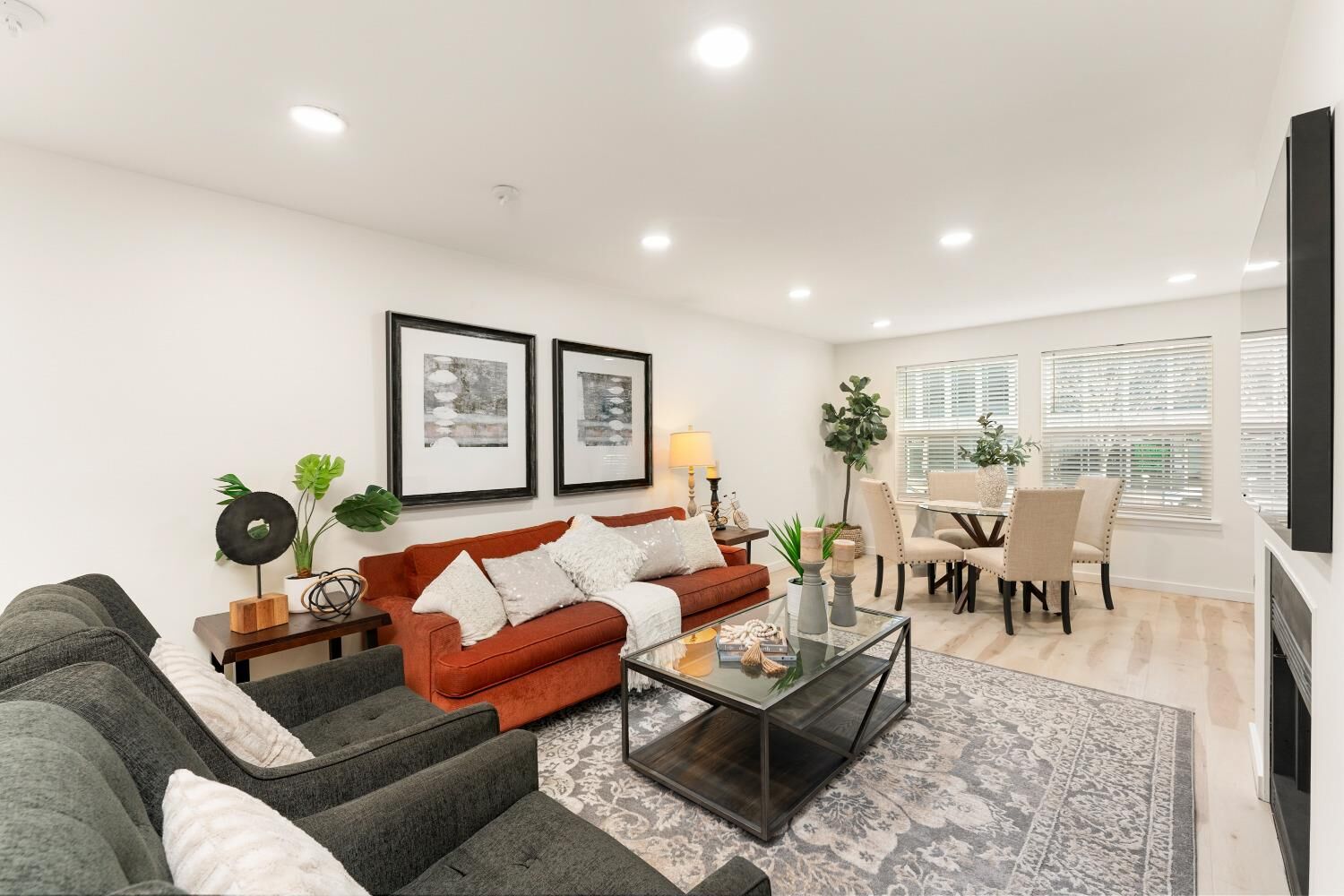 Property Photo: 1820 K St L1 CA 95811