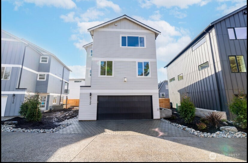 Property Photo: 6732 21st Avenue SW WA 98106