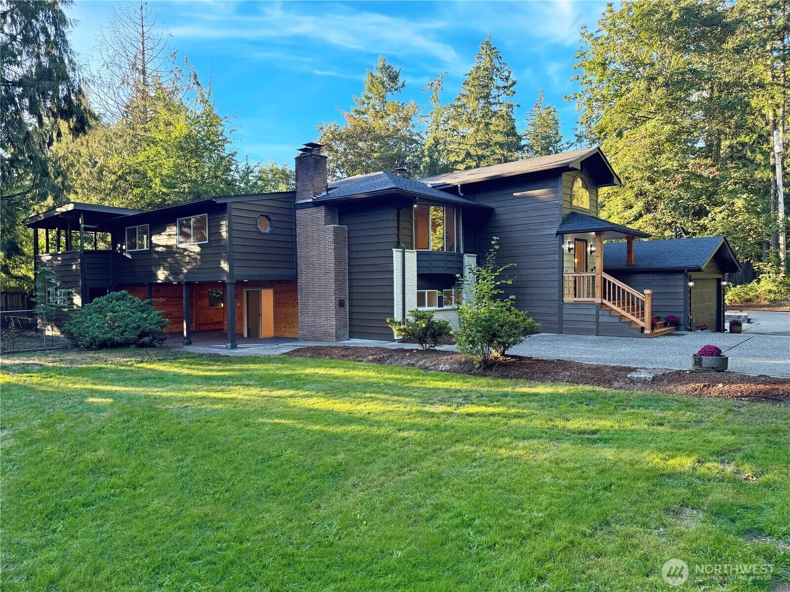 Property Photo:  31035  229th Avenue SE  WA 98010 