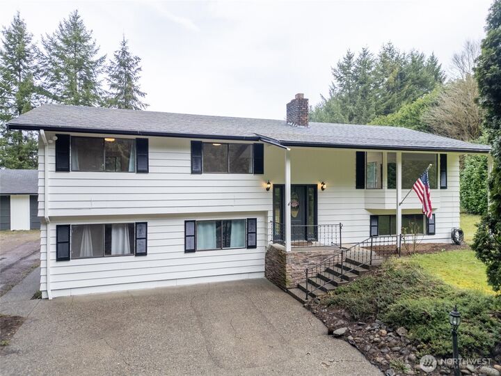 Property Photo: 41 Meadowood Drive WA 98541