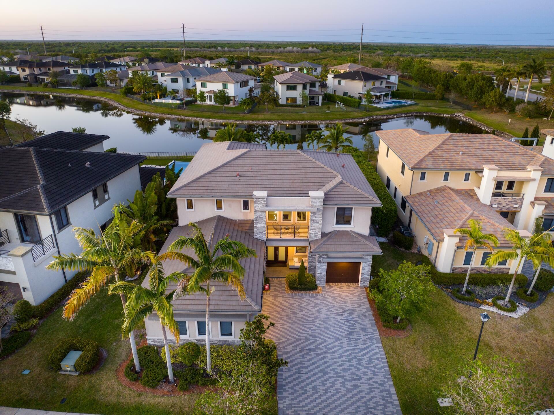 Property Photo: 10445 Cobalt Court FL 33076