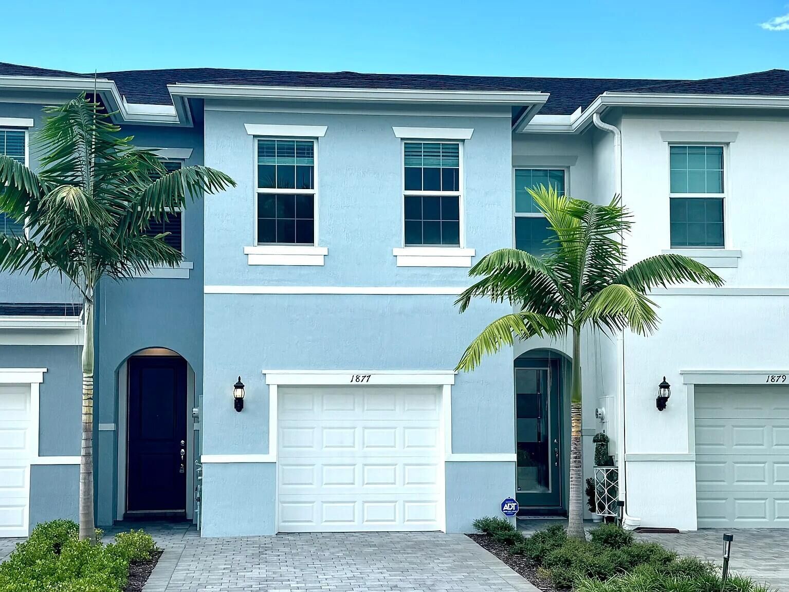 Property Photo: 1877 SE Ocean Cove Way FL 34996