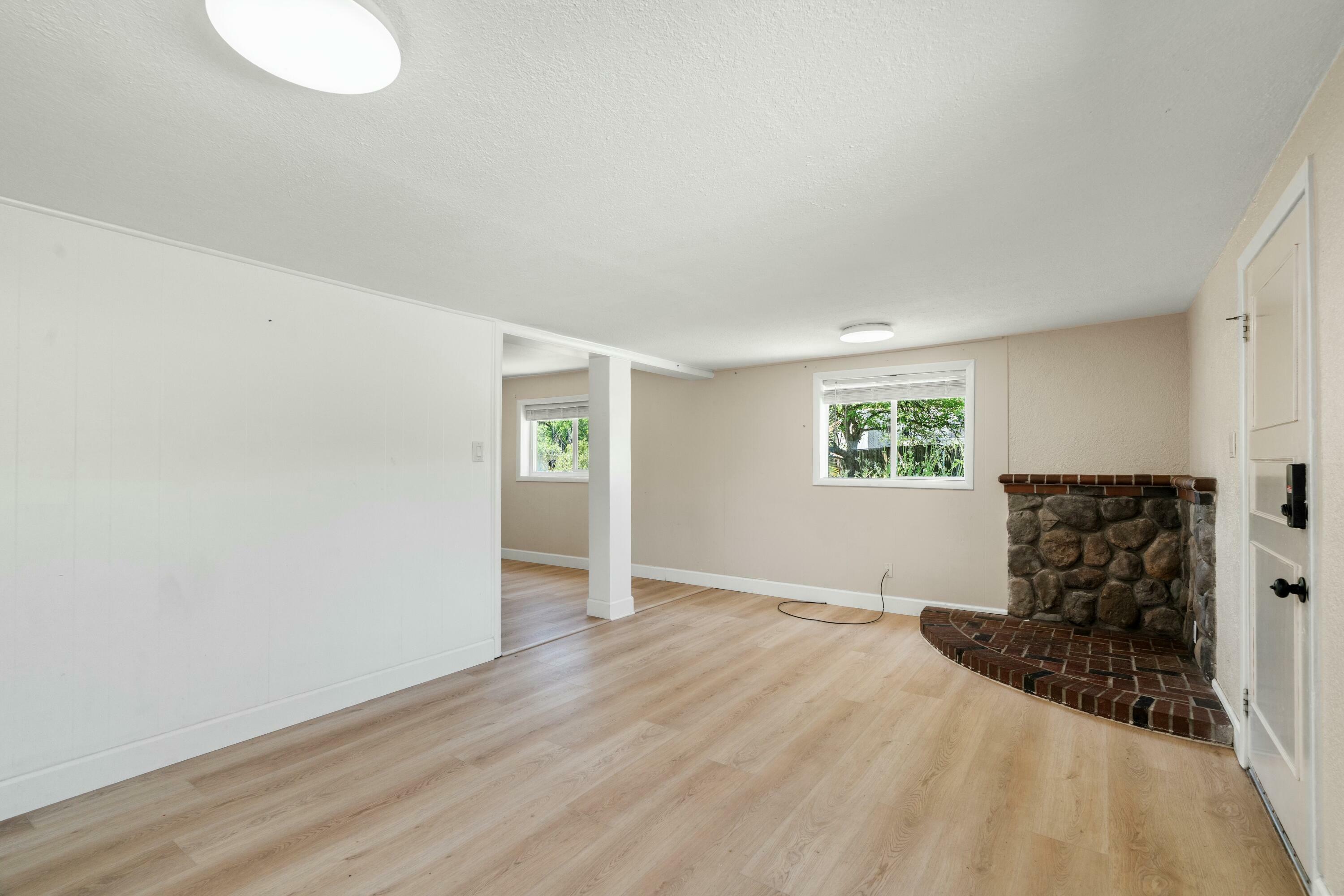 Property Photo: 18311 Oasis Road CA 96003