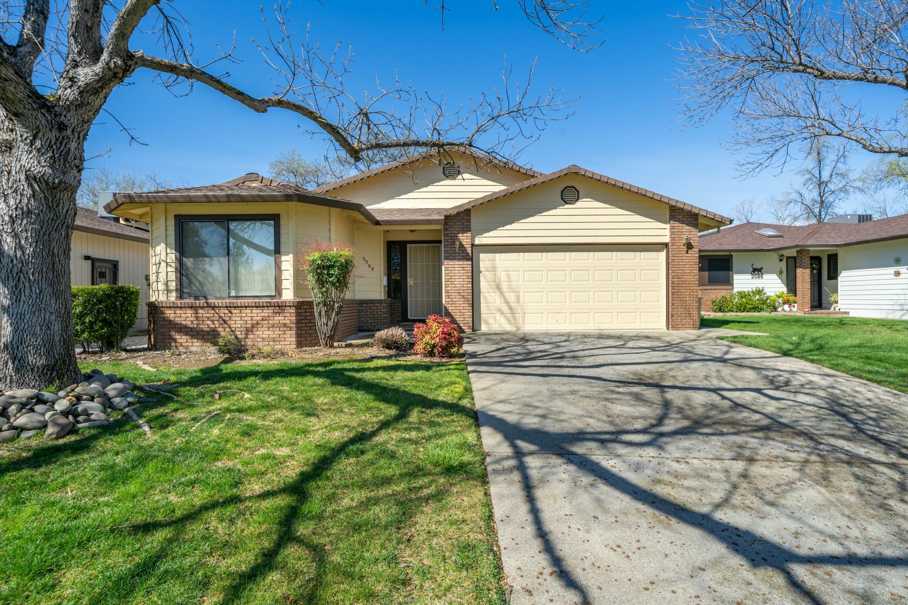 Property Photo: 2098 Lazare Path CA 96001